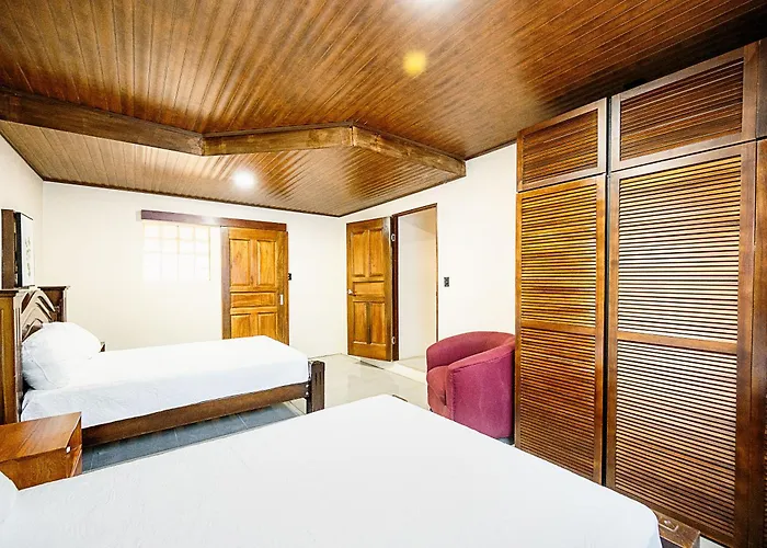 Arenal Summit Villa